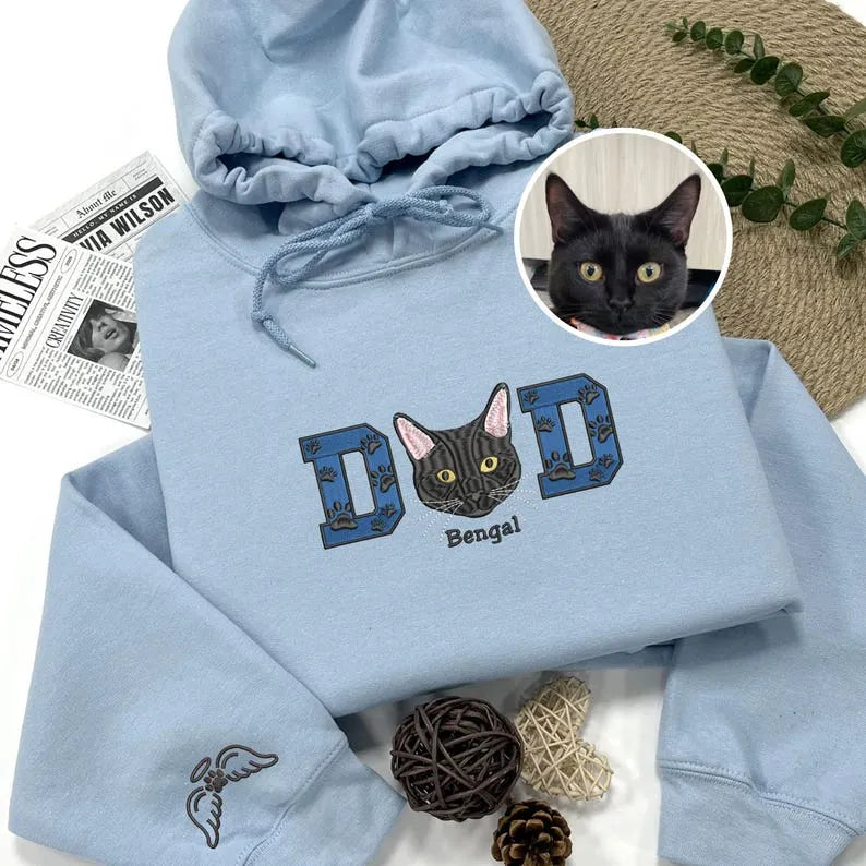 Cat Dad Dog Dad Dog Mom Sweatshirt, Custom Pet Embroidered T-Shirt Sweatshirt Hoodie- Colorful Design
