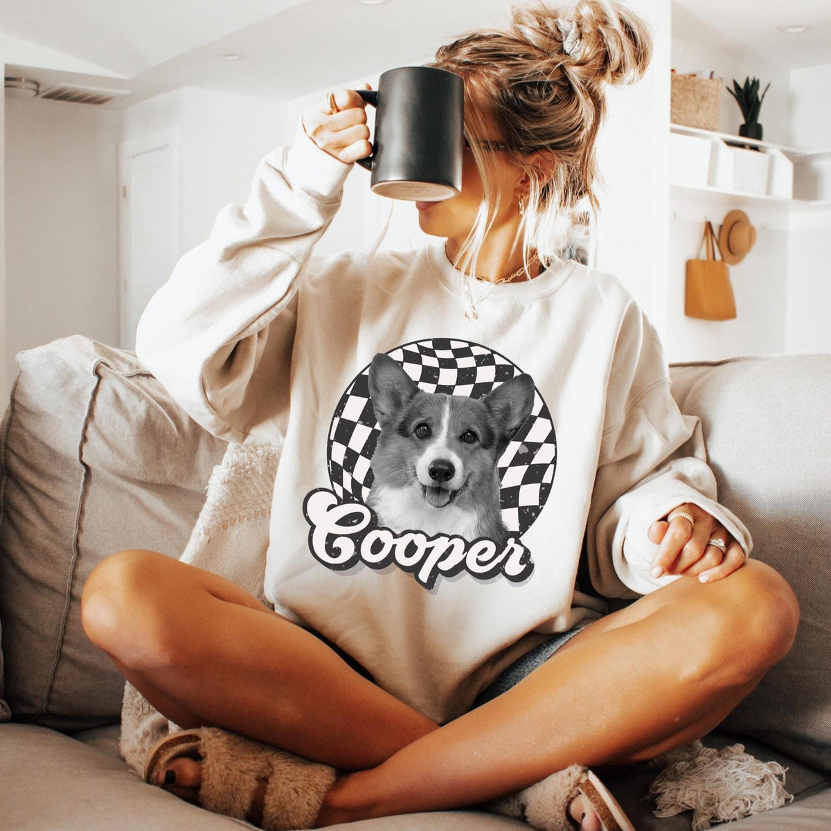Custom Dog Photo Sweatshirt – Retro Personalized Pet Portrait Shirt for Dog Moms