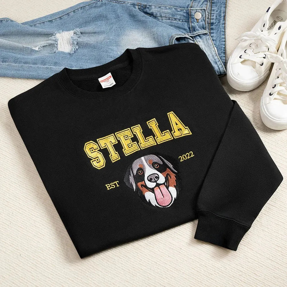 Custom Embroidery Dog Cat Pet Portrait T-shirt Sweatshirt Hoodie with Name and Year