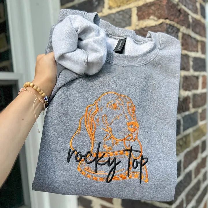 Custom Embroidered Pet Silhouette Sweatshirts With Pet's Name- Stylish Outline Style