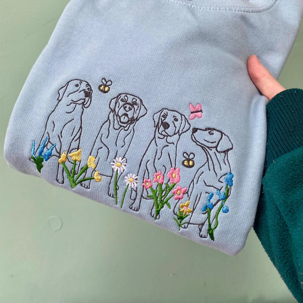 Wildflower Embroidered Shirt Custom Dog Outline Embroidered Sweatshirt Hoodie T-shirt- Stylish Outline Style