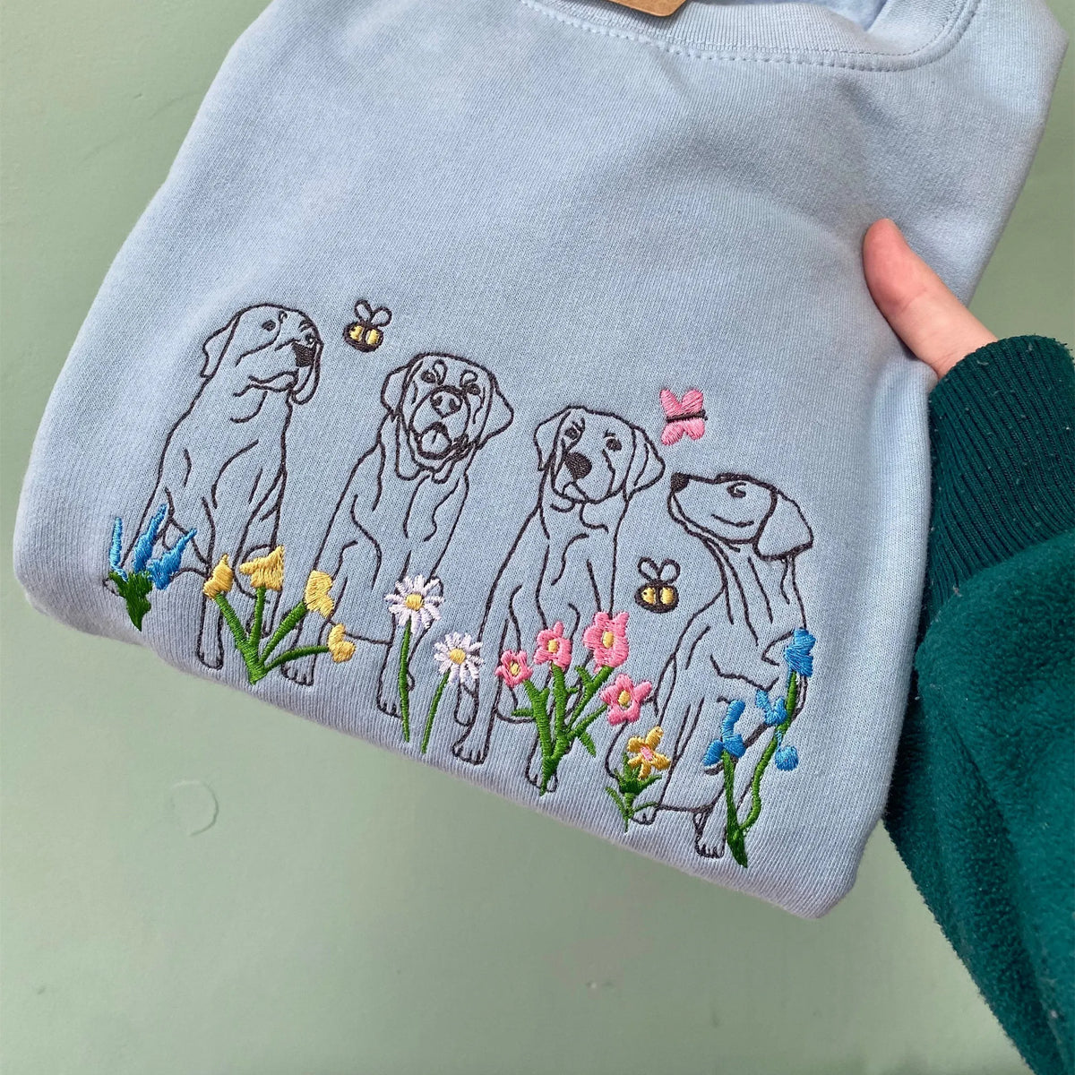 Wildflower Embroidered Shirt Custom Dog Outline Embroidered Sweatshirt Hoodie T-shirt- Stylish Outline Style