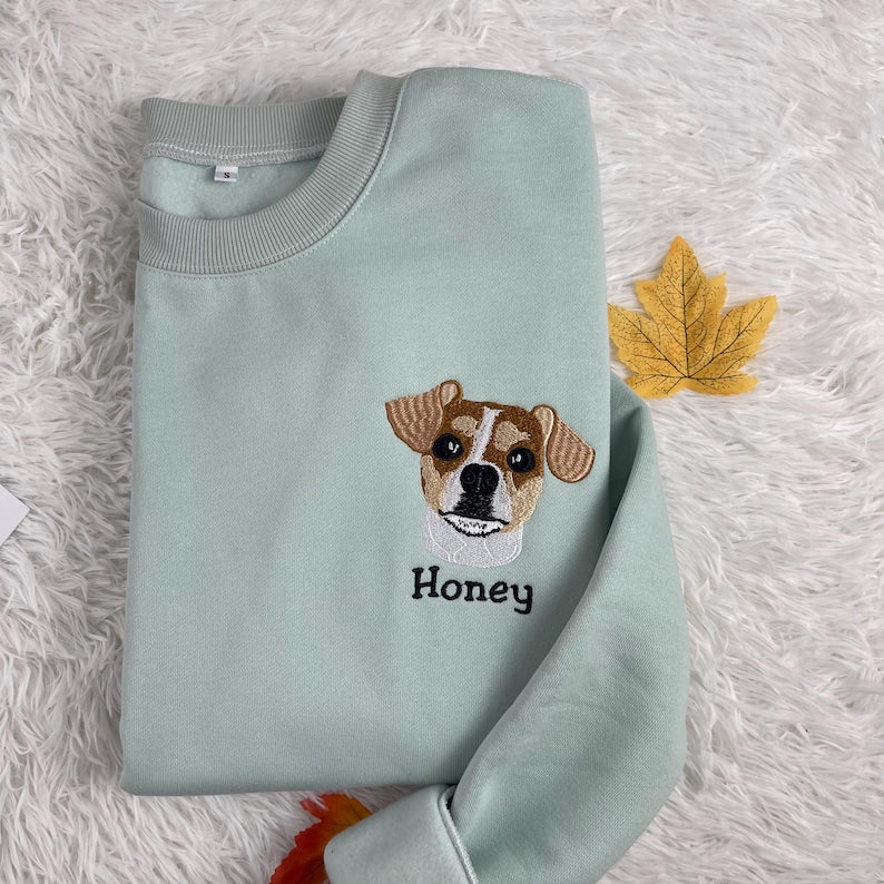 Custom Dog Cat Face Embroidered Sweatshirt Crewneck Hoodie T-shirt, Personalized Pet Face Sweatshirt- Colorful Design