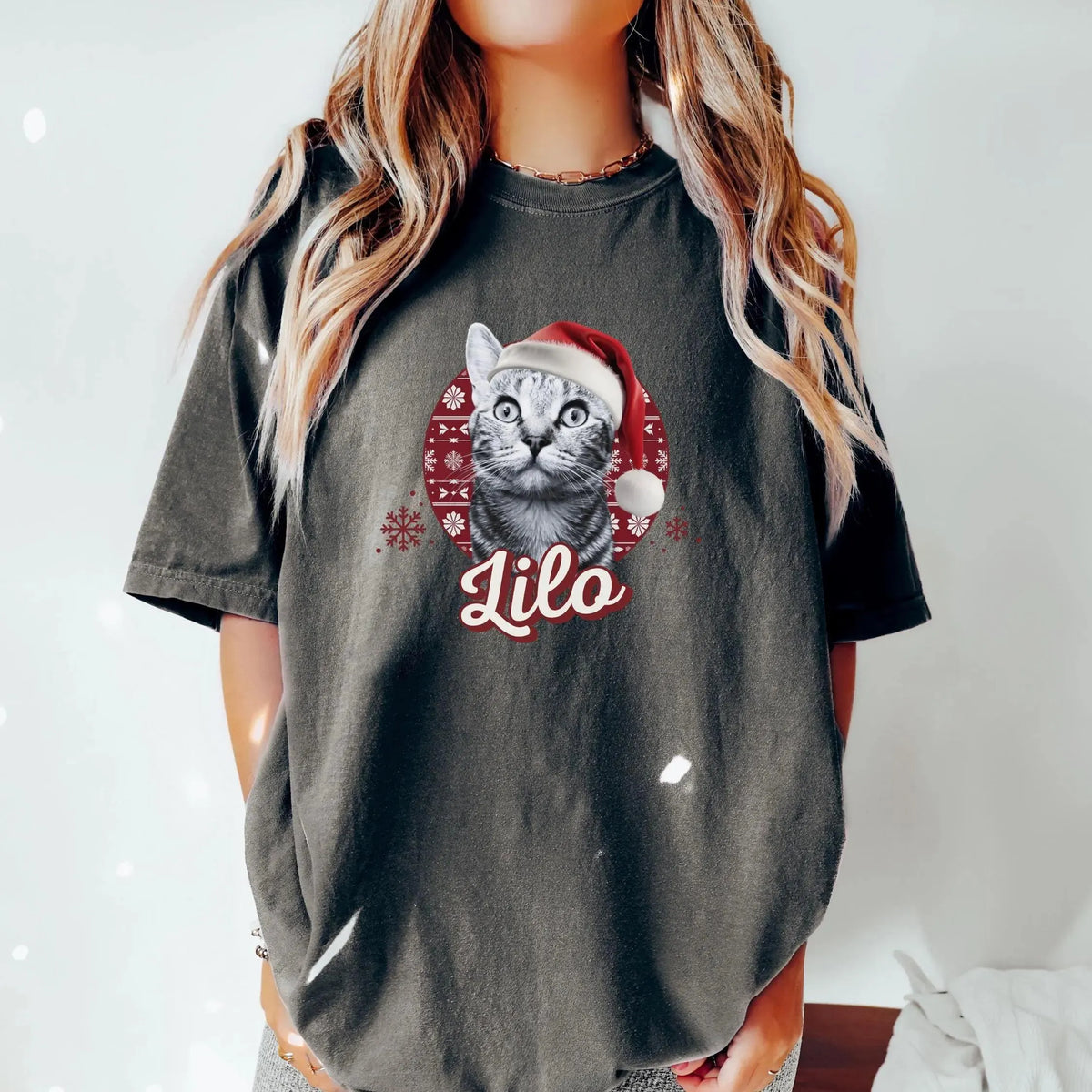 Custom Vintage Cat Christmas Shirt, Personalized Retro Pet Photo T-shirt Sweatshirt Hoodie