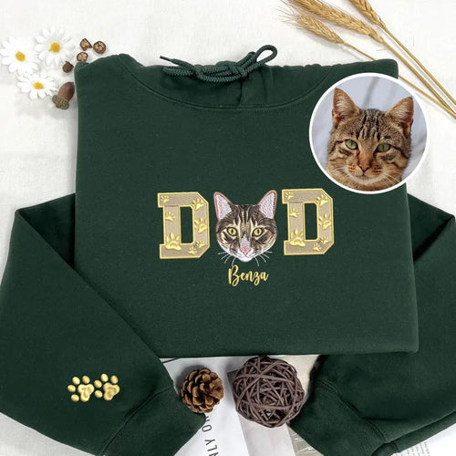 Cat Dad Dog Dad Dog Mom Sweatshirt, Custom Pet Embroidered T-Shirt Sweatshirt Hoodie- Colorful Design