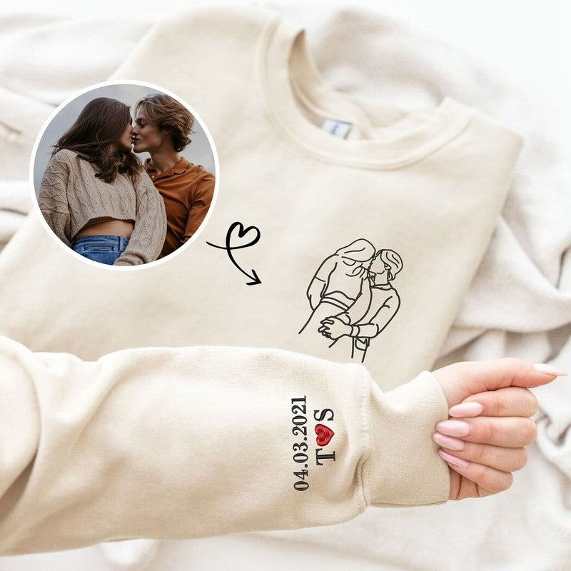 Custom Outline Photo Embroidered Portrait Sweatshirt Couple Family Gift