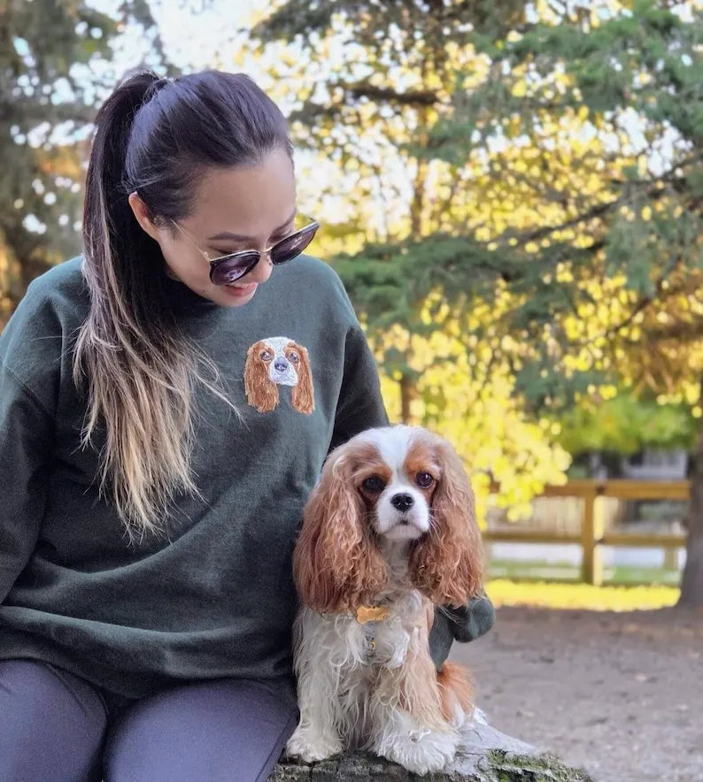 Custom Premium Embroidered Pet Portrait Crewneck Hoodie T-shirt- Colorful Design