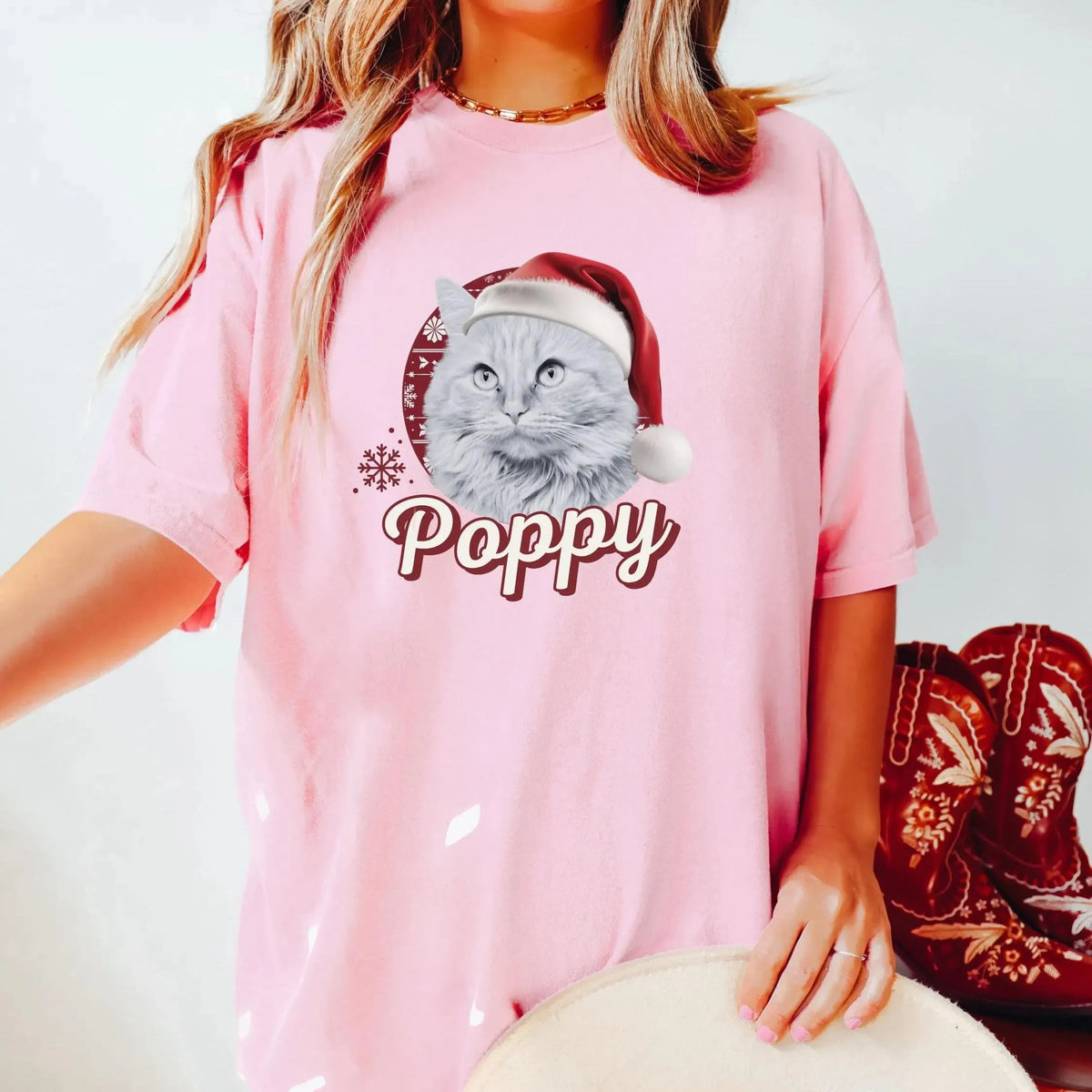 Custom Vintage Cat Christmas Shirt, Personalized Retro Pet Photo T-shirt Sweatshirt Hoodie