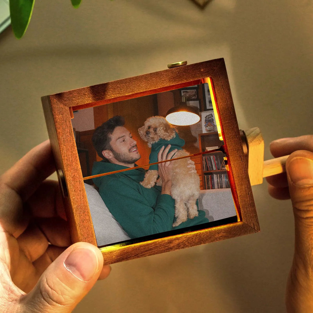 PetFiestas® Custom Photos Hand-Crank Flipbook Box